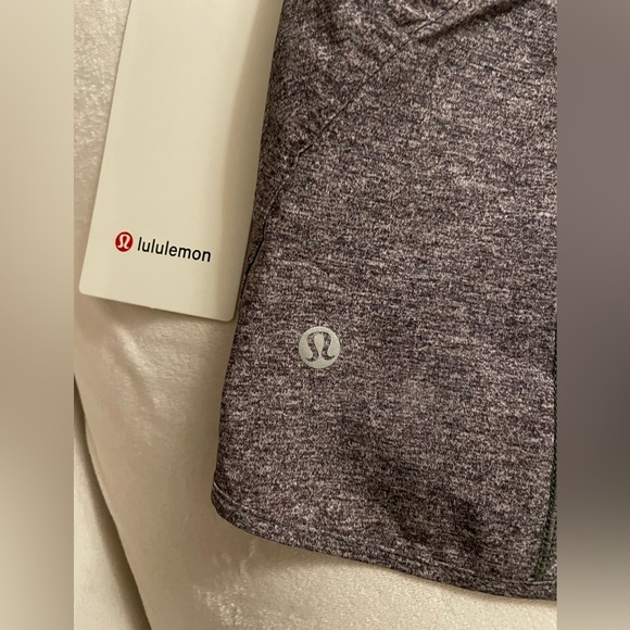 NWT Lululemon Track That Mid Rise 5” Lined Short Size 4 Heather Lux multi Black - Picture 6 of 9